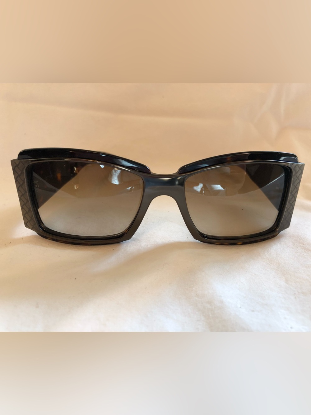 Authentic Bottega Veneta Intrecciato Brown Gradient Rectangular Sunglasses